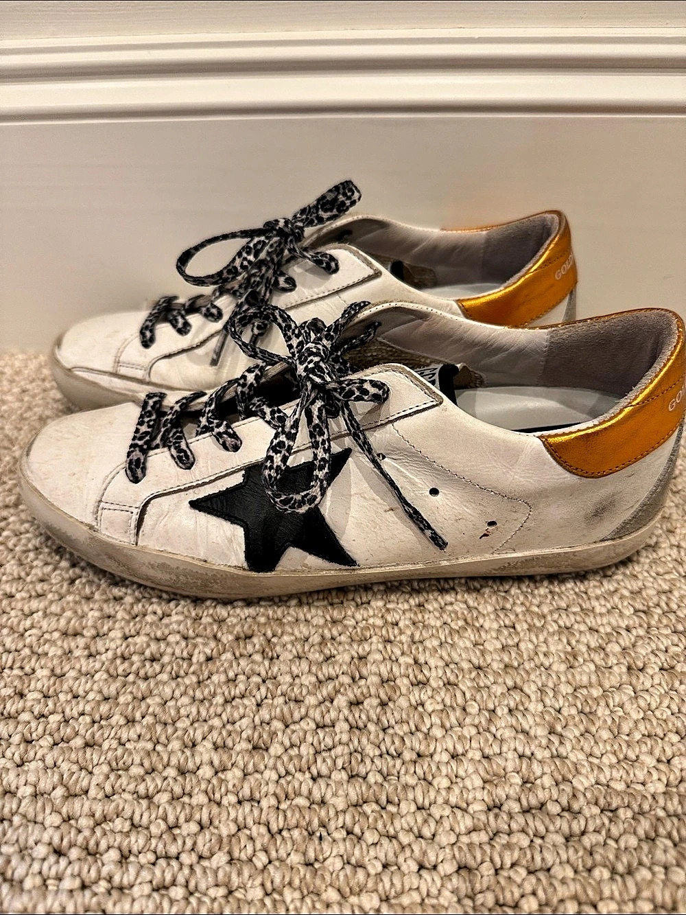 Golden Goose Super-Star Sneakers with Black Star and Bronze/Gold Heel Tab - Picture 2 of 6
